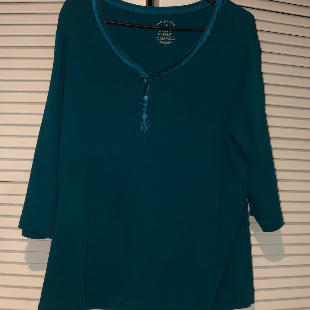 Teal Top with 3/4 Sleeves and Satin Trim